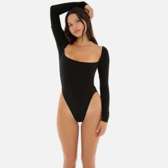Are You Am I Anke Bodysuit in Black - Picture 1 of 4